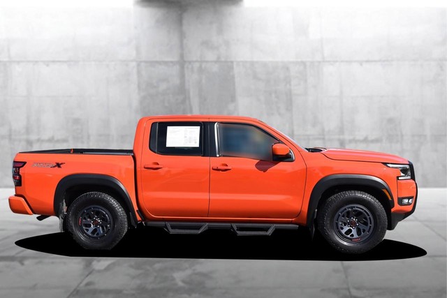 Nissan Frontier Vehicle Image 05