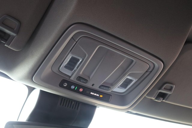 GMC Sierra 1500 Vehicle Image 17
