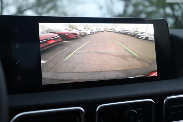 Nissan Sentra Vehicle Image 13