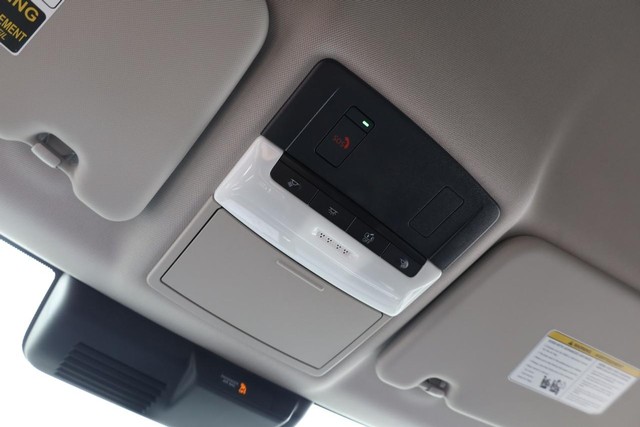 Nissan Rogue Plug-In Hybrid Vehicle Image 17
