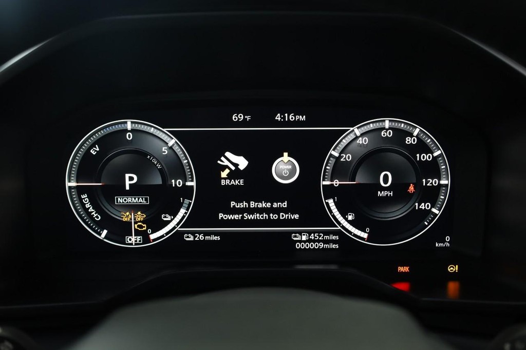 Nissan Rogue Plug-In Hybrid Vehicle Image 10