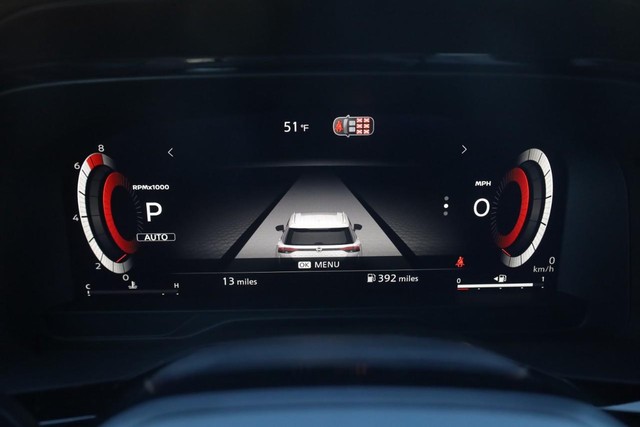 Nissan Pathfinder Vehicle Image 14