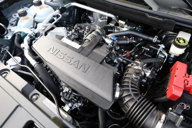 Nissan Rogue Vehicle Image 27