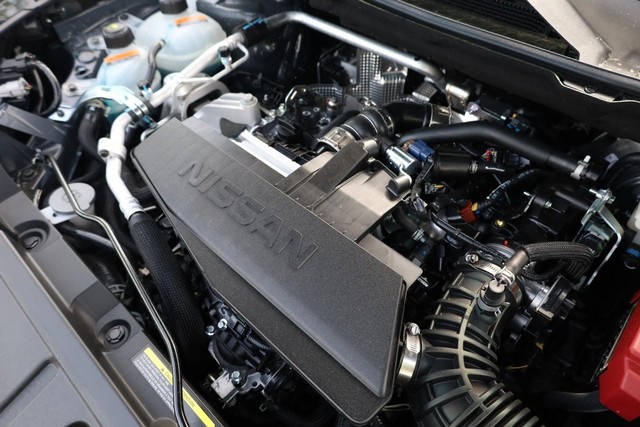 Nissan Rogue Vehicle Image 27