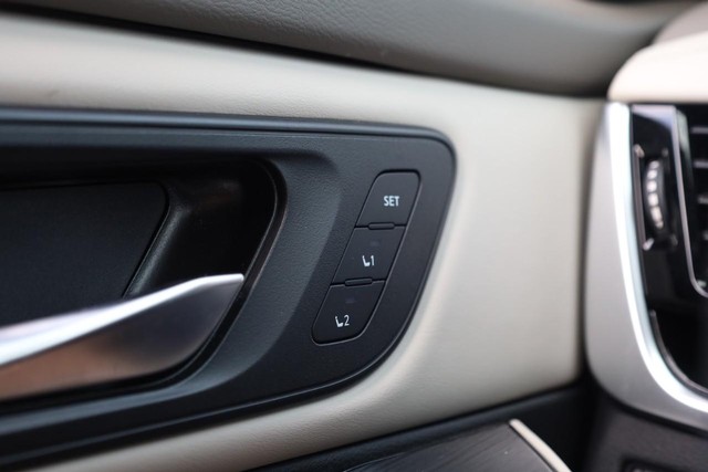 Nissan Rogue Vehicle Image 22