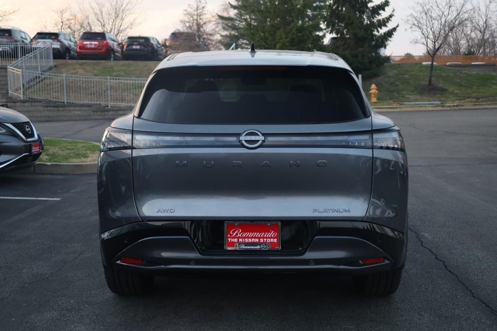 Nissan Murano Vehicle Image 06