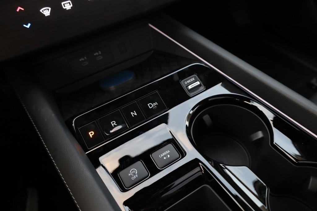 Nissan Murano Vehicle Image 19