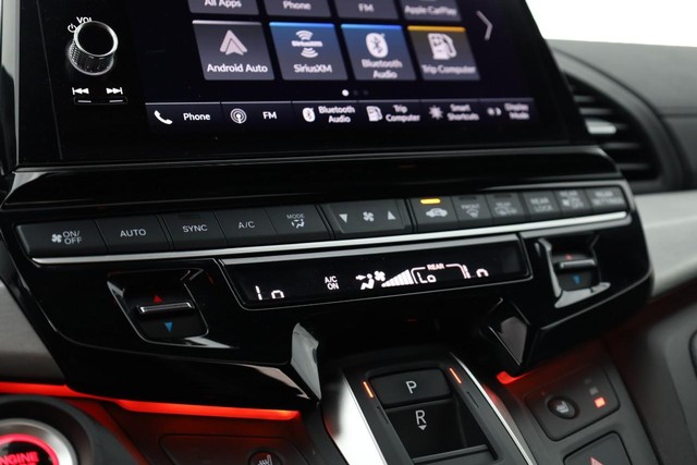 Honda Odyssey Vehicle Image 16