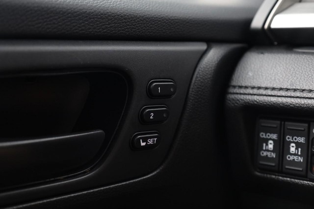 Honda Odyssey Vehicle Image 21