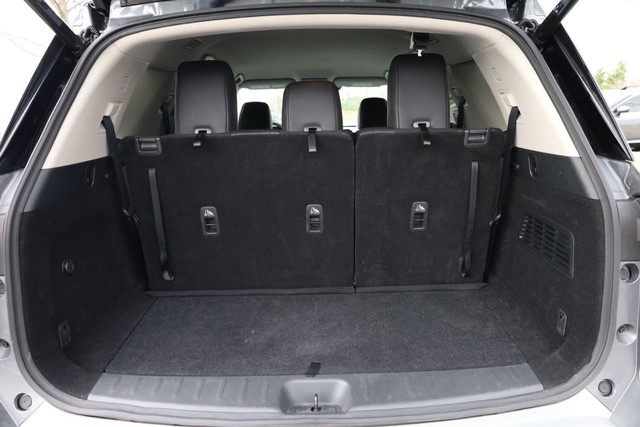 Nissan Pathfinder Vehicle Image 07