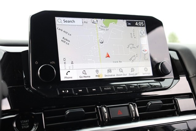 Nissan Pathfinder Vehicle Image 13