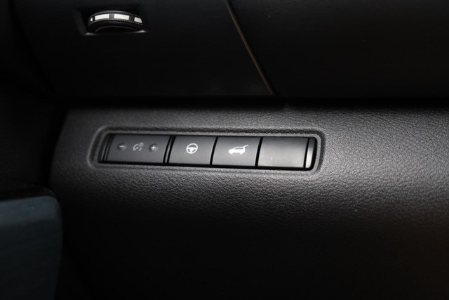 Nissan Pathfinder Vehicle Image 20