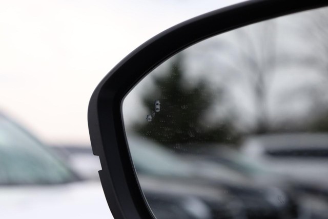 Nissan Pathfinder Vehicle Image 21