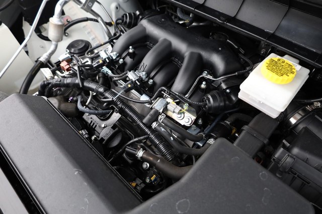 Nissan Pathfinder Vehicle Image 30