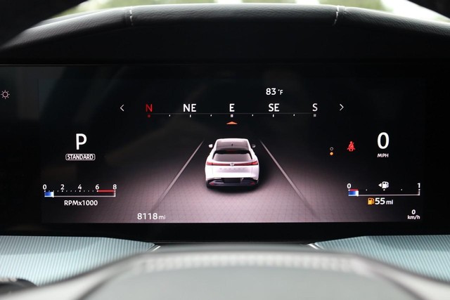 Nissan Murano Vehicle Image 12