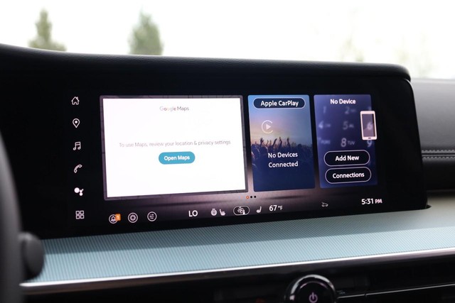 Nissan Murano Vehicle Image 13