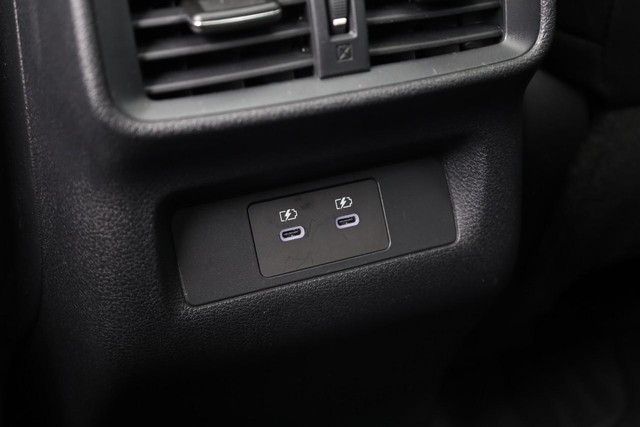 Nissan Murano Vehicle Image 26
