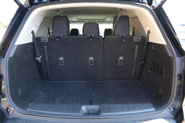 Nissan Pathfinder Vehicle Image 07