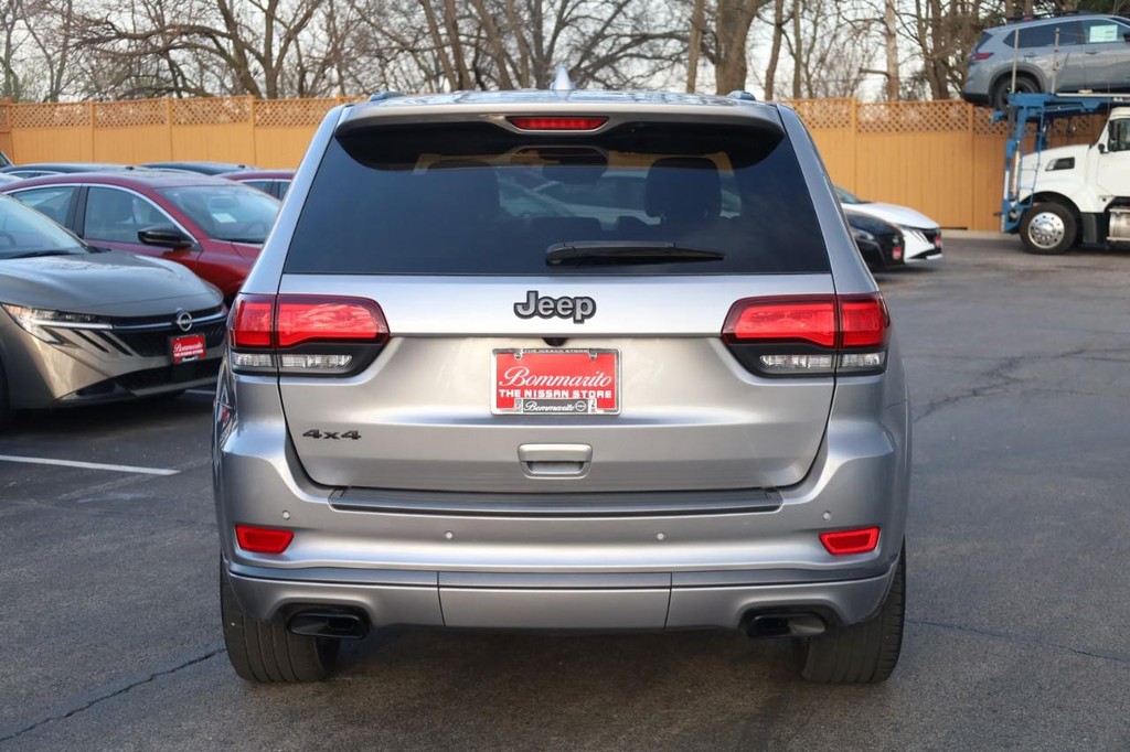 Jeep Grand Cherokee Vehicle Image 06