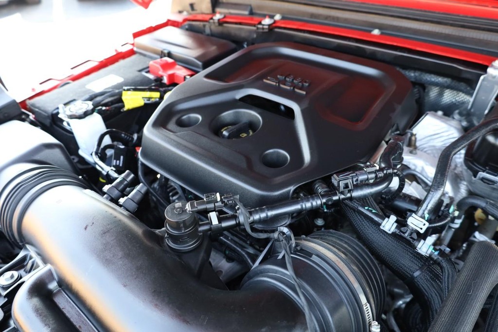 Jeep Wrangler Vehicle Image 24