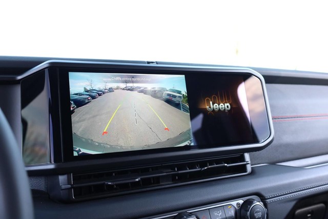 Jeep Wrangler Vehicle Image 12