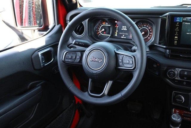 Jeep Wrangler Vehicle Image 22