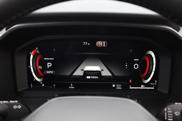 Nissan Rogue Vehicle Full-screen Gallery Image 12