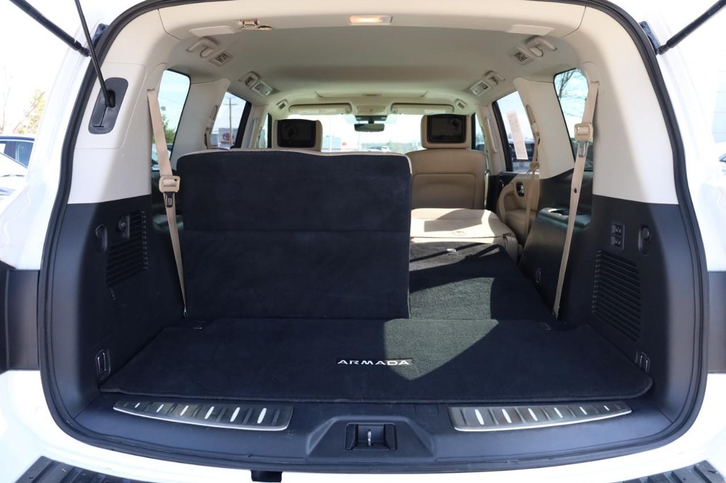 Nissan Armada Vehicle Image 08