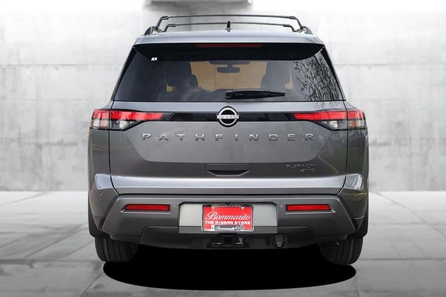 Nissan Pathfinder Vehicle Image 06