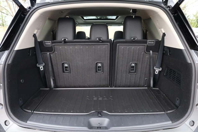 Nissan Pathfinder Vehicle Image 07