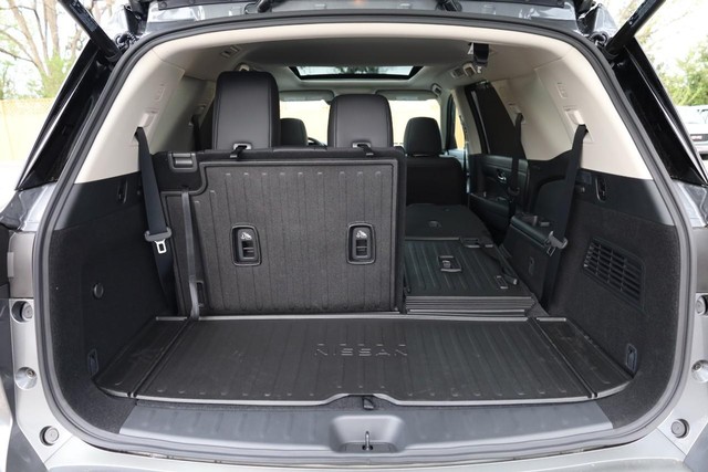Nissan Pathfinder Vehicle Image 08