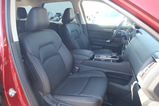 Nissan Pathfinder Vehicle Image 20