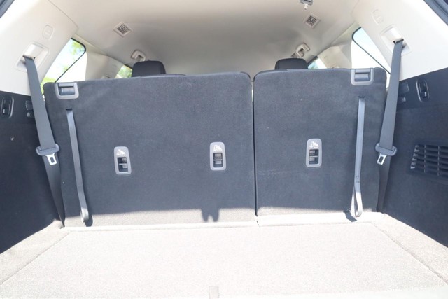 Nissan Pathfinder Vehicle Image 23