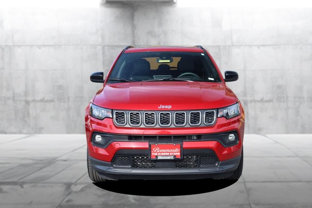Jeep Compass Vehicle Image 04