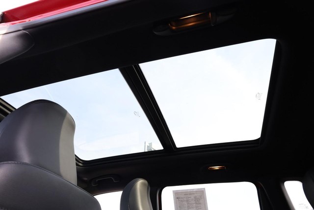 Jeep Compass Vehicle Image 10
