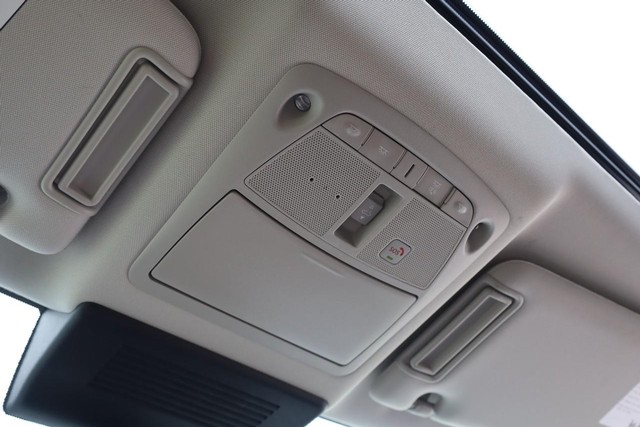 Nissan Armada Vehicle Image 20