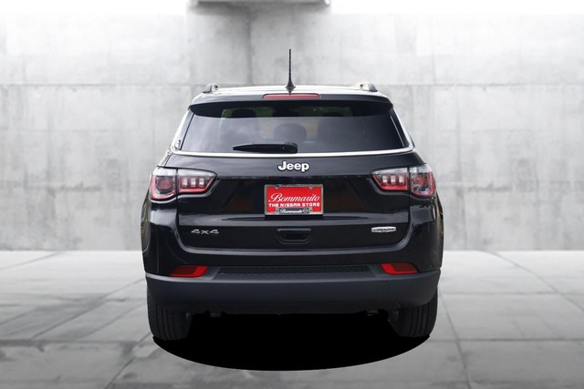 Jeep Compass Vehicle Image 06