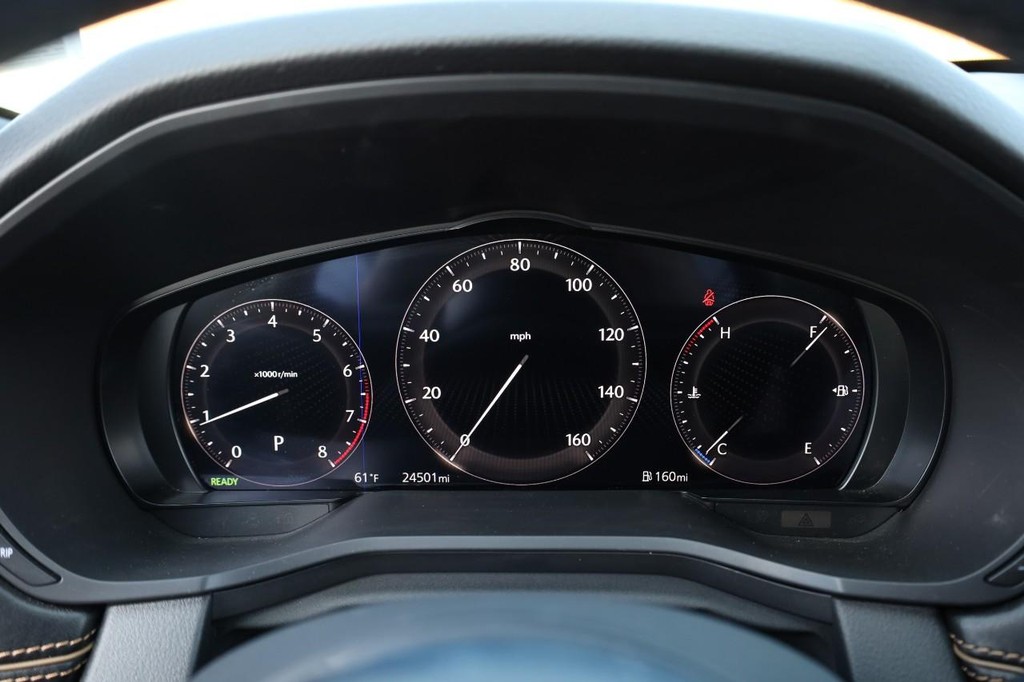 Mazda CX-90 Vehicle Full-screen Gallery Image 14