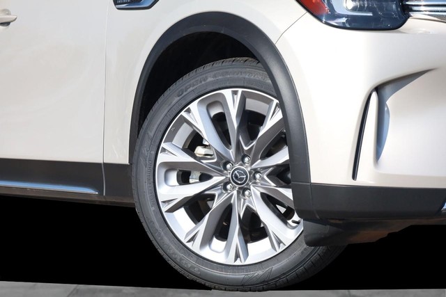 Mazda CX-90 Vehicle Image 03