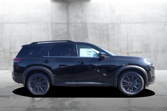 Nissan Pathfinder Vehicle Image 05