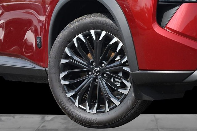 Nissan Rogue Vehicle Image 03