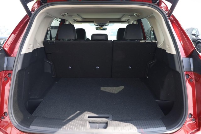 Nissan Rogue Vehicle Image 07