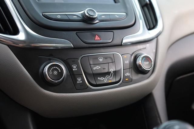 Chevrolet Equinox Vehicle Image 13