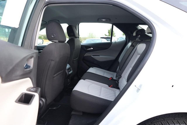 Chevrolet Equinox Vehicle Image 19