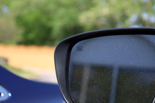 Nissan Murano Vehicle Image 19