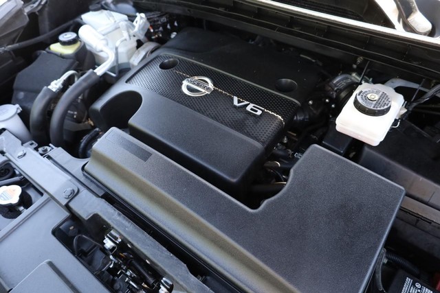 Nissan Murano Vehicle Image 25