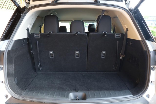 Nissan Pathfinder Vehicle Image 07