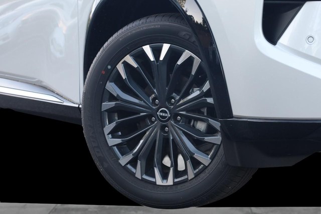 Nissan Rogue Vehicle Image 03