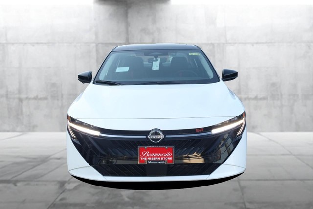 Nissan Sentra Vehicle Image 04