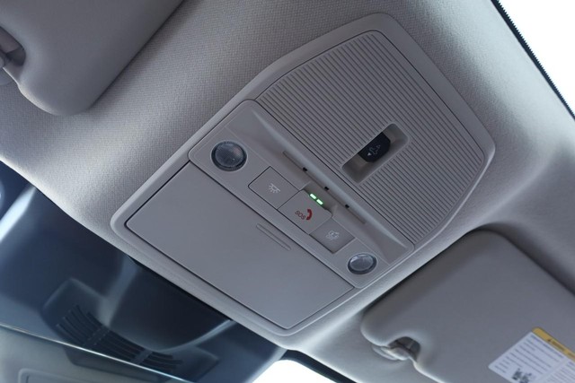 Nissan Sentra Vehicle Image 18